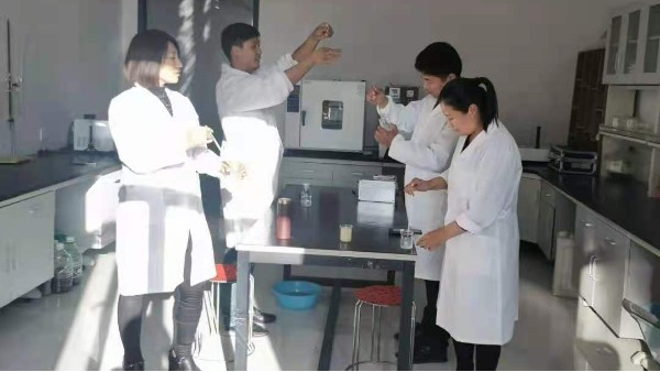 美贏環(huán)保為您解析聚丙烯酰胺對化污池的處理